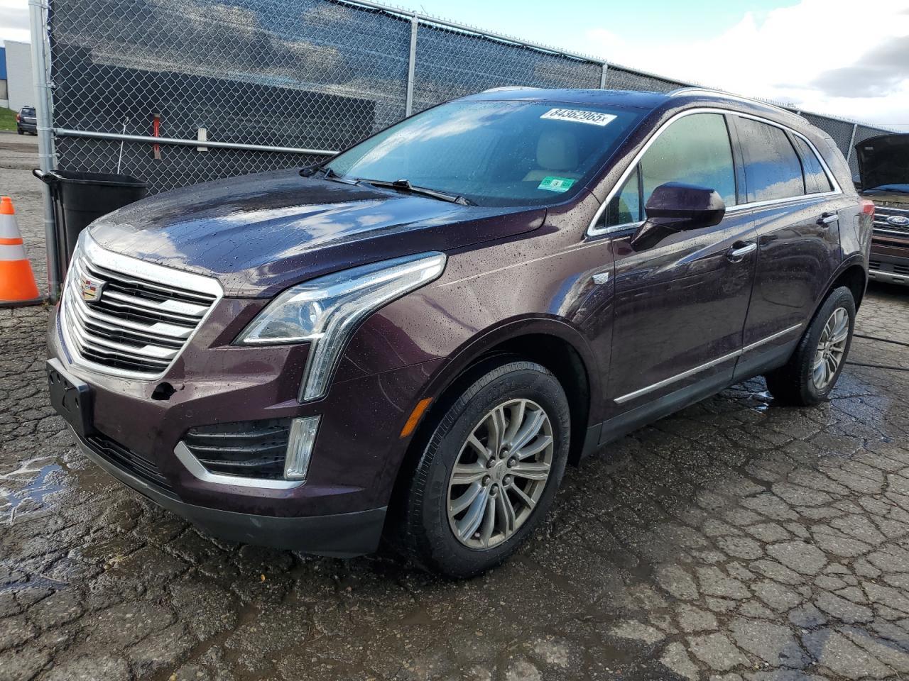2017 CADILLAC XT5