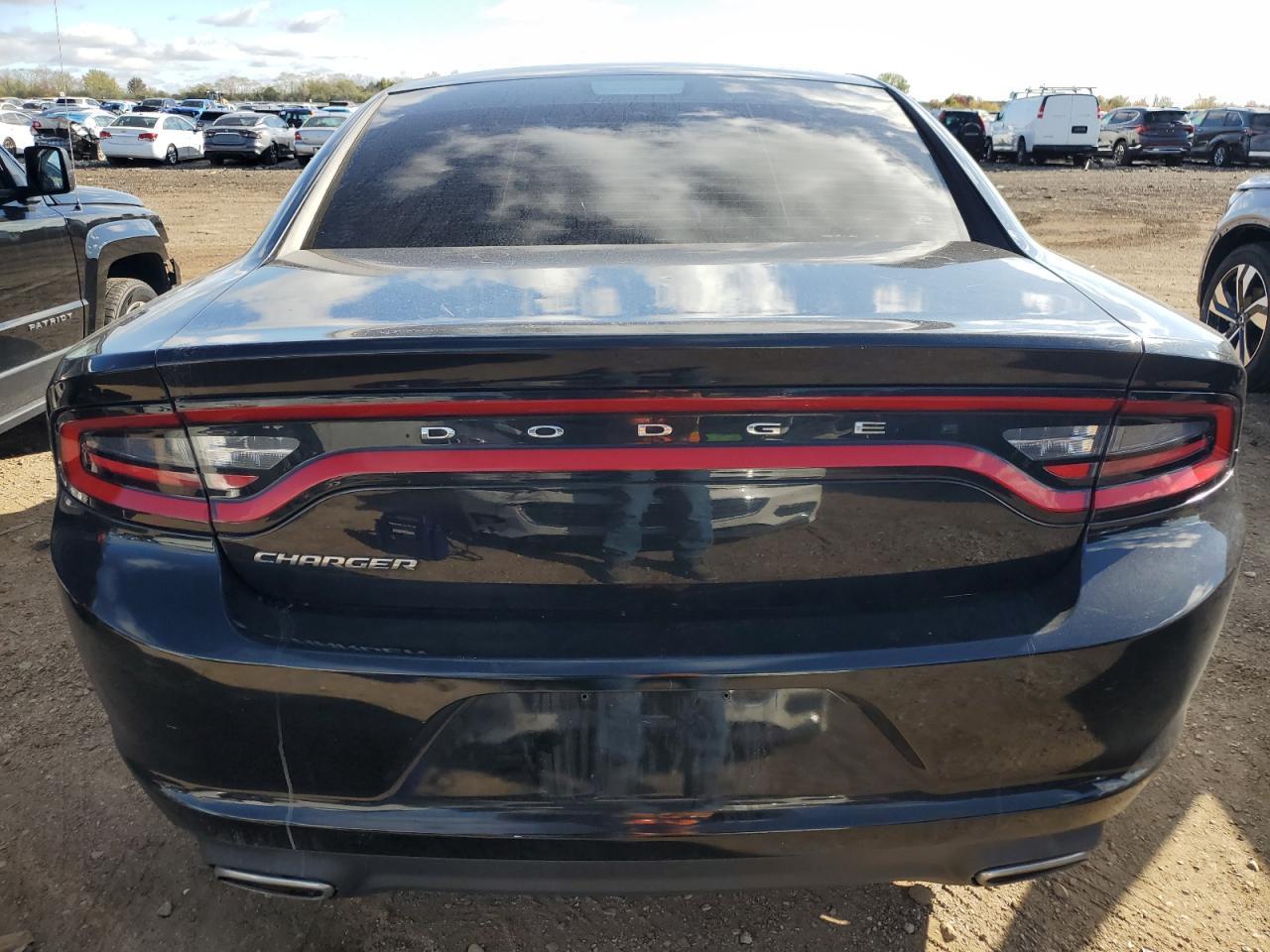 2015 DODGE CHARGER