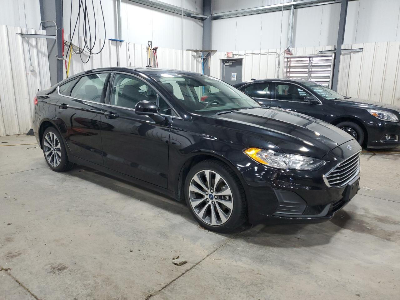 2020 FORD FUSION