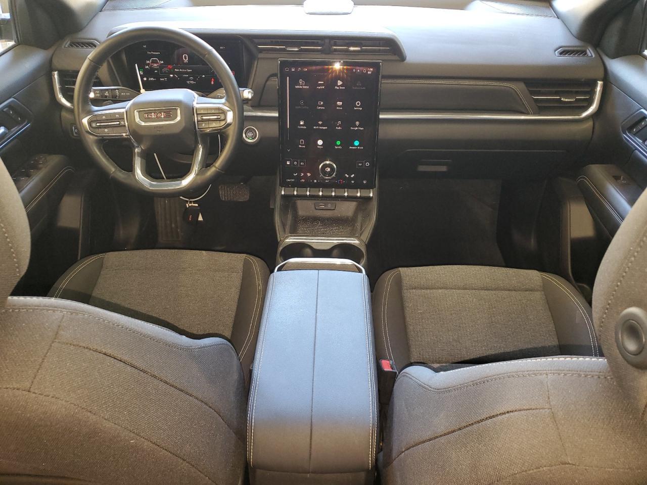 2025 GMC Terrain