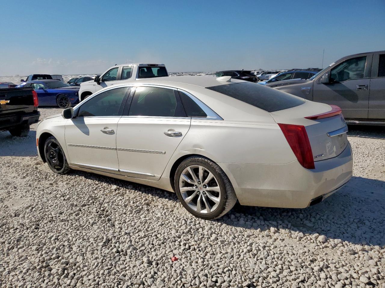 2015 CADILLAC XTS