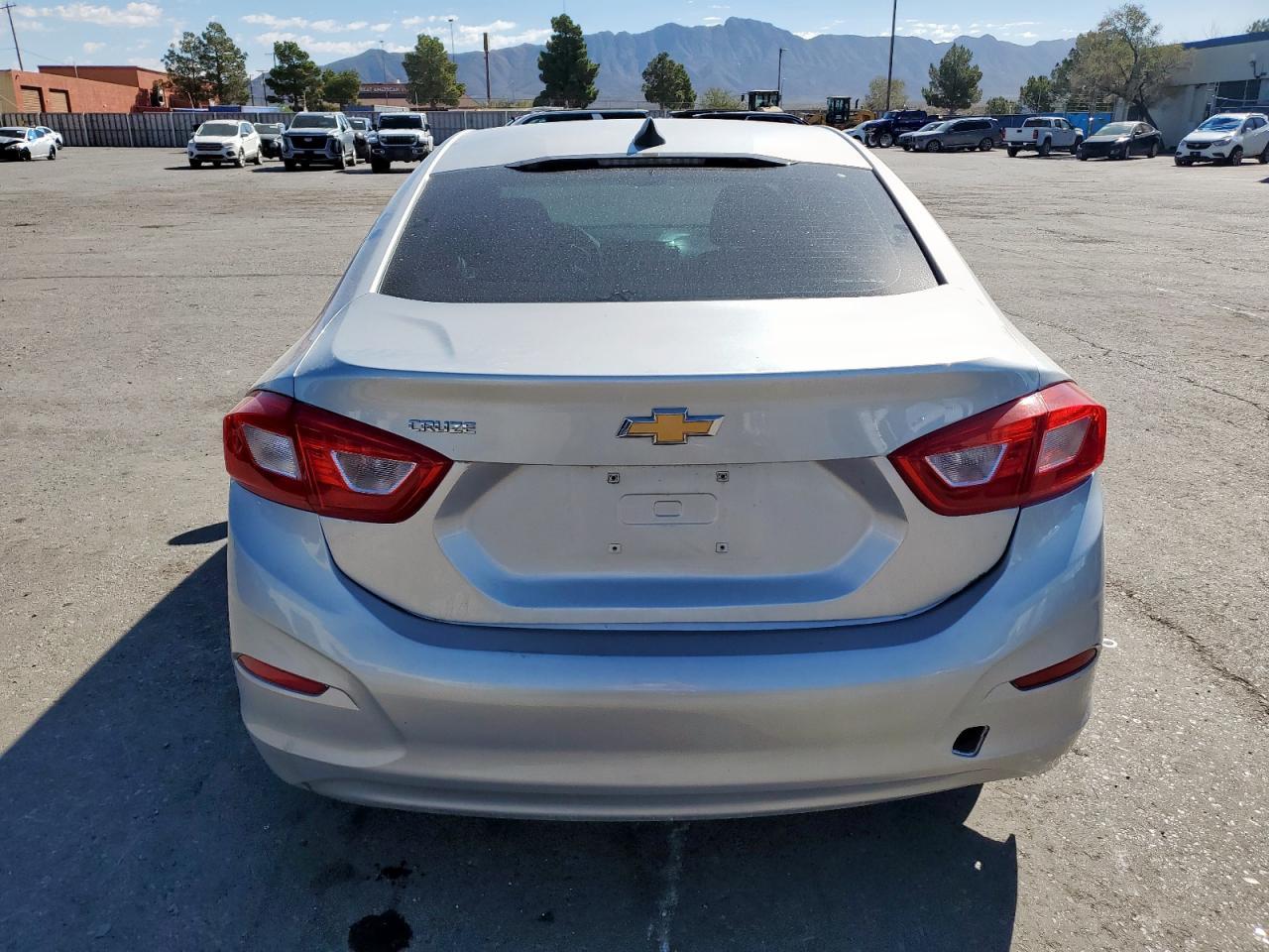 2017 CHEVROLET CRUZE