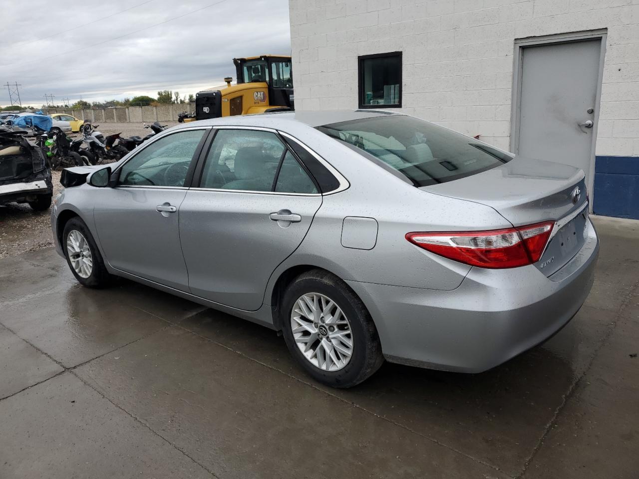 2017 TOYOTA CAMRY