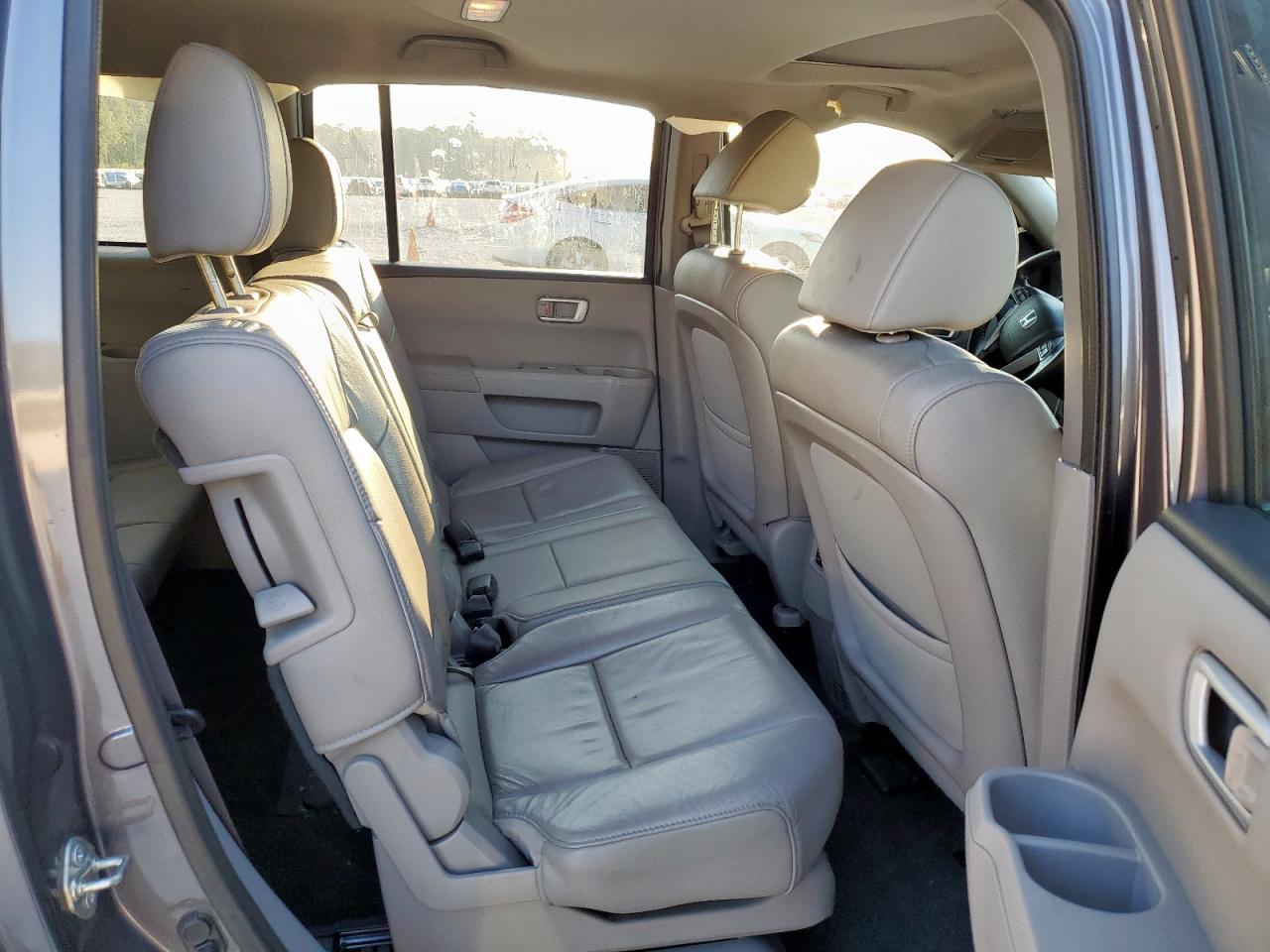 2015 HONDA PILOT