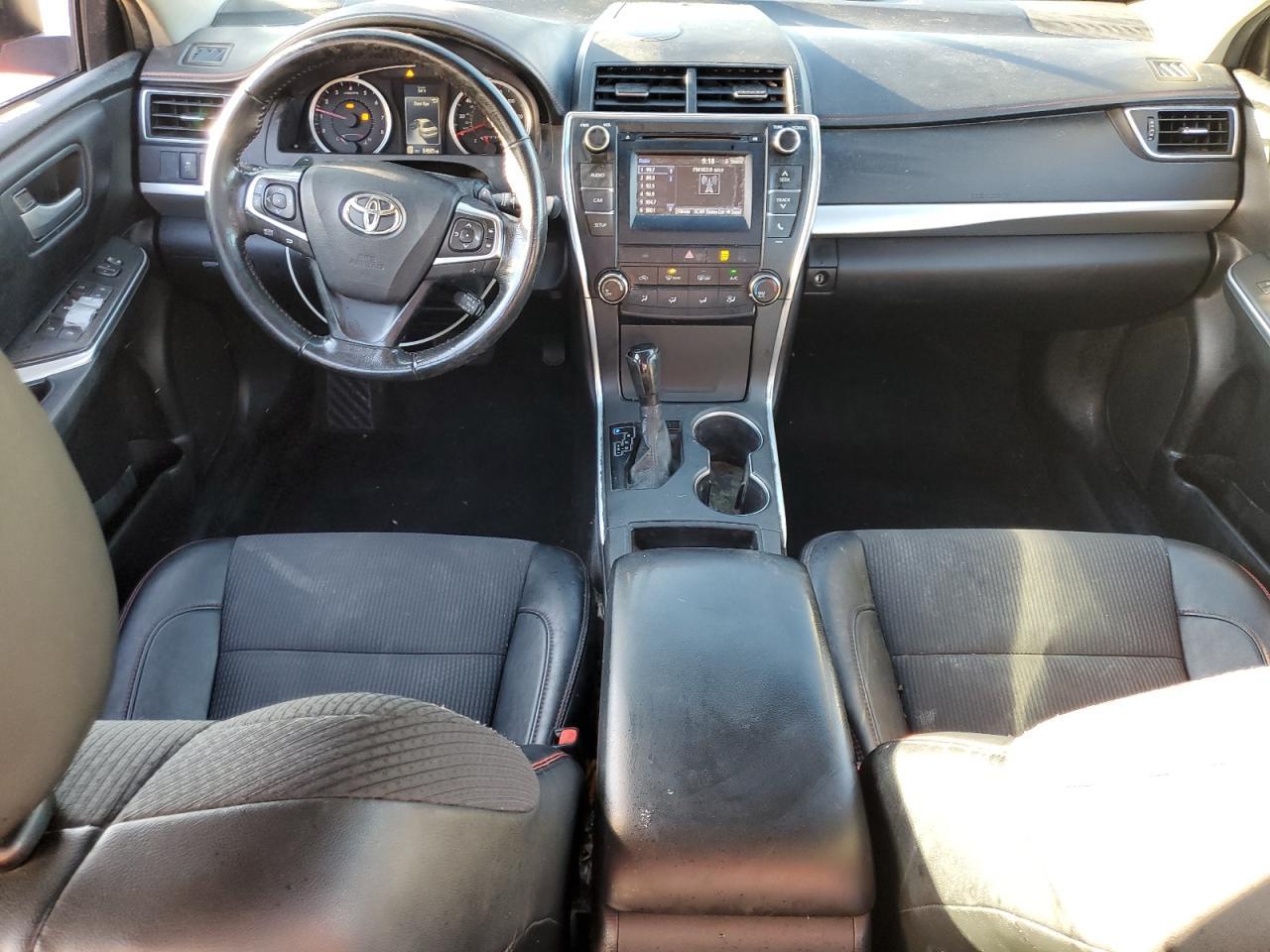 2016 TOYOTA CAMRY