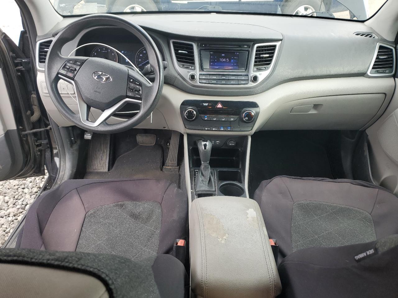 2016 HYUNDAI TUCSON