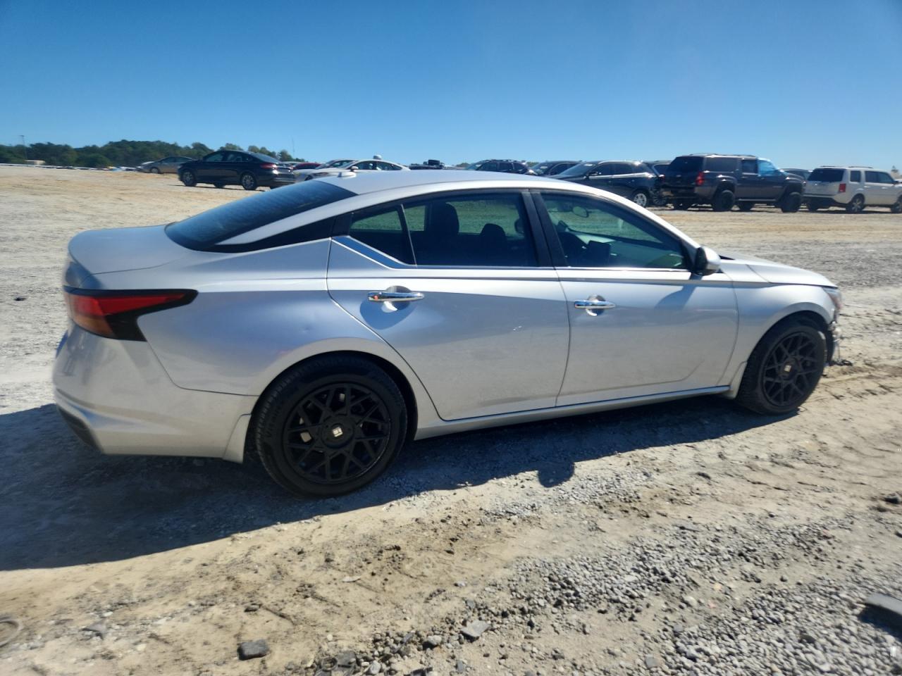 2020 NISSAN ALTIMA