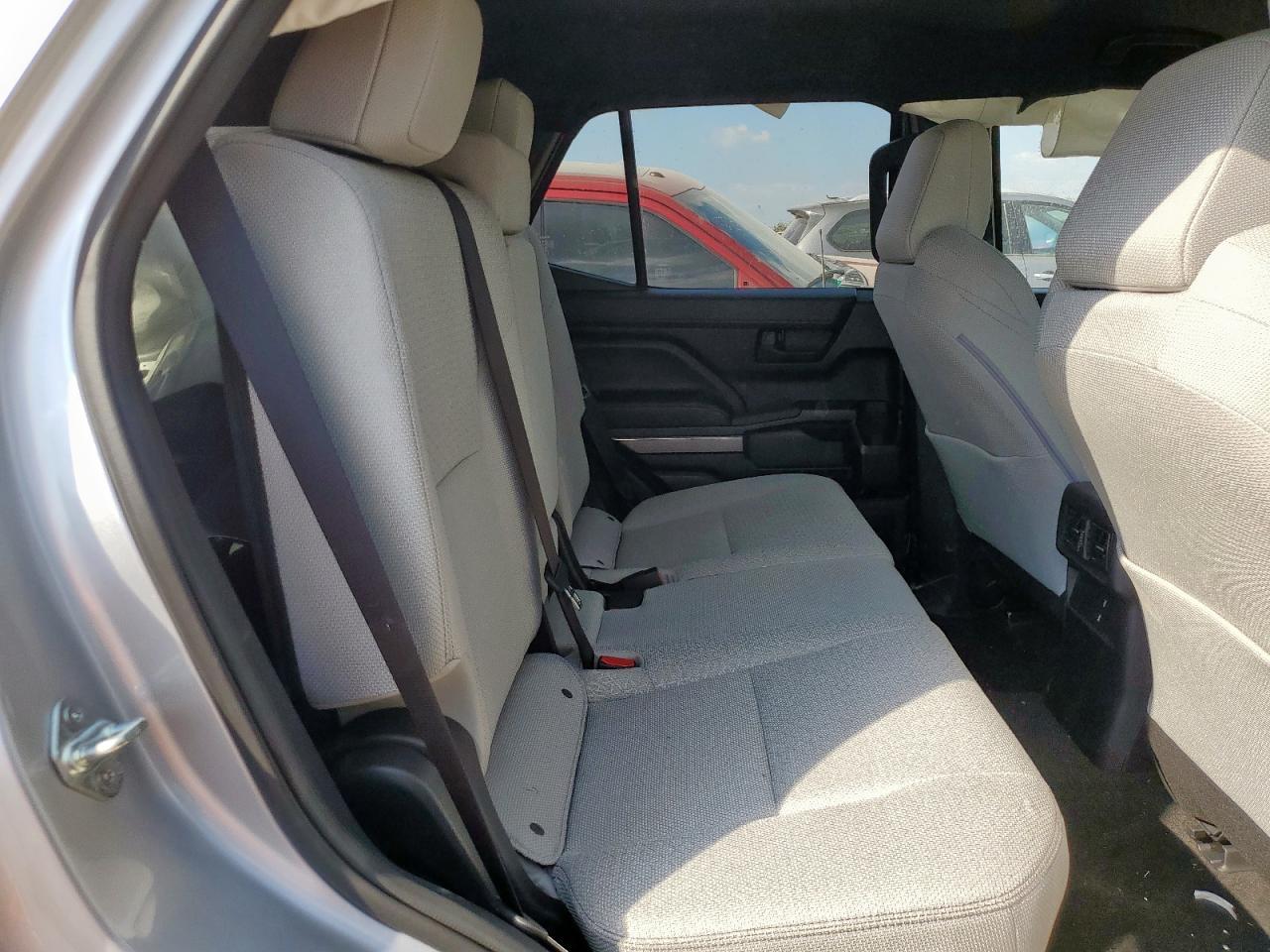 2025 TOYOTA 4Runner