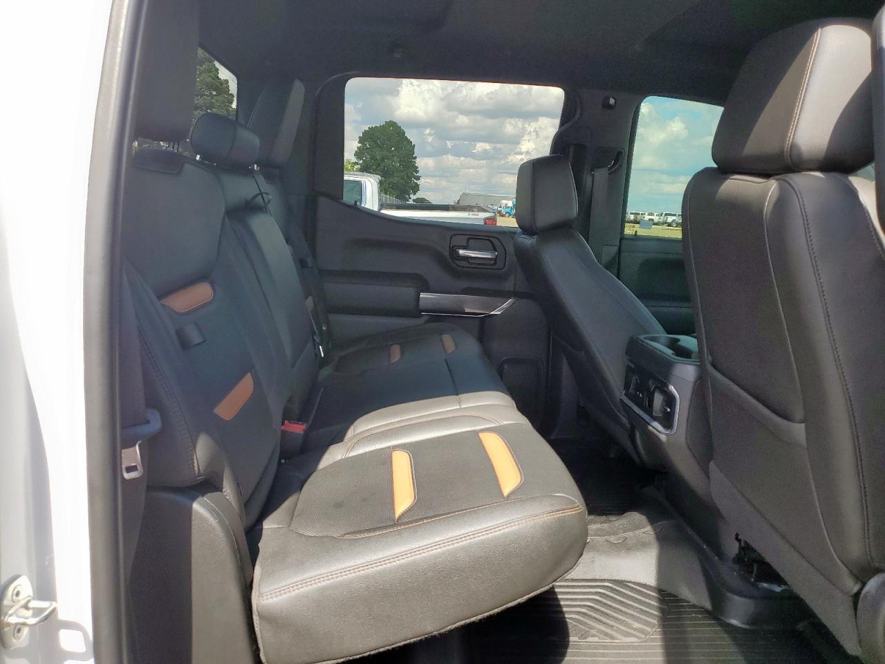 2021 GMC Sierra