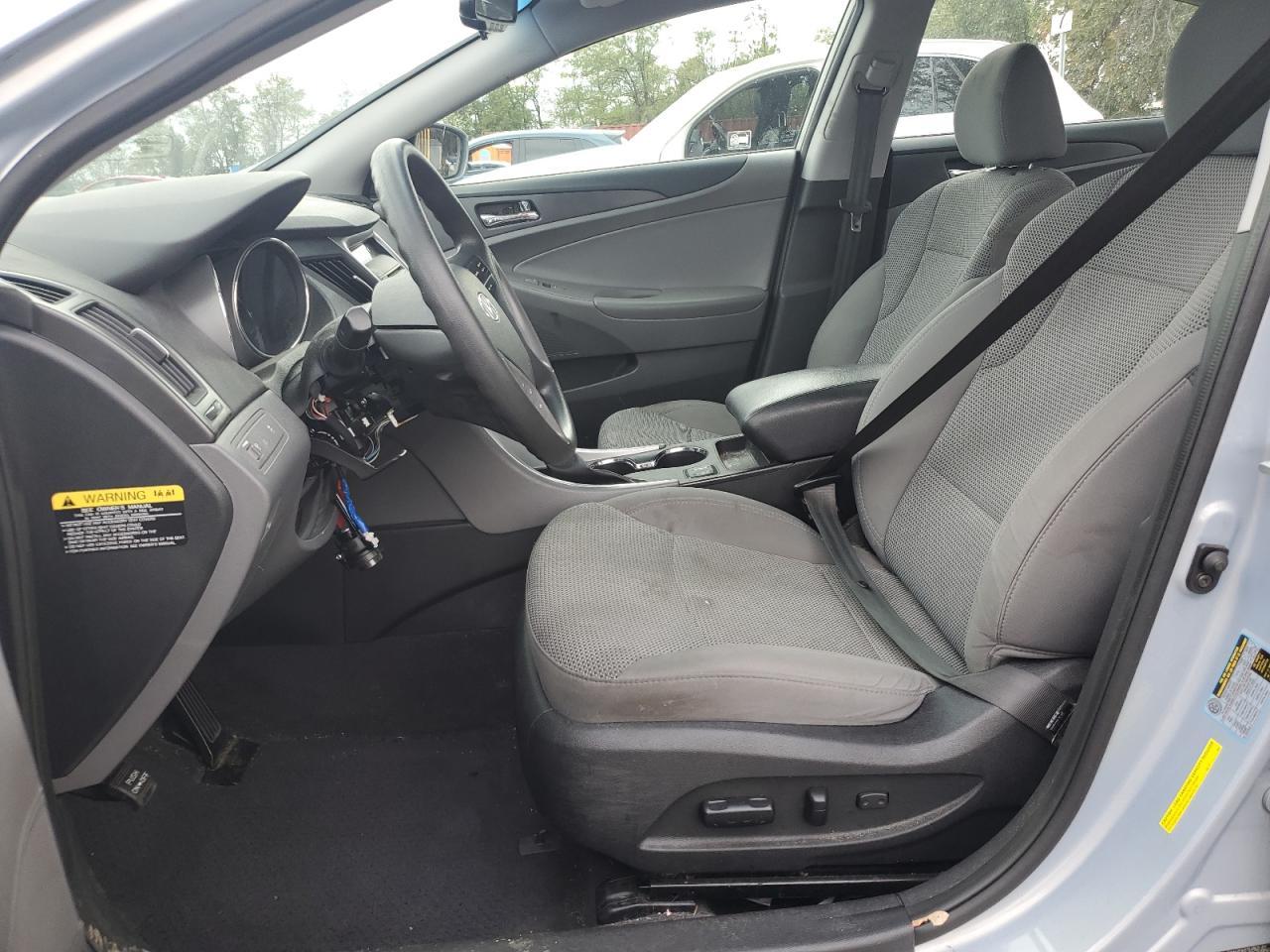2013 HYUNDAI SONATA