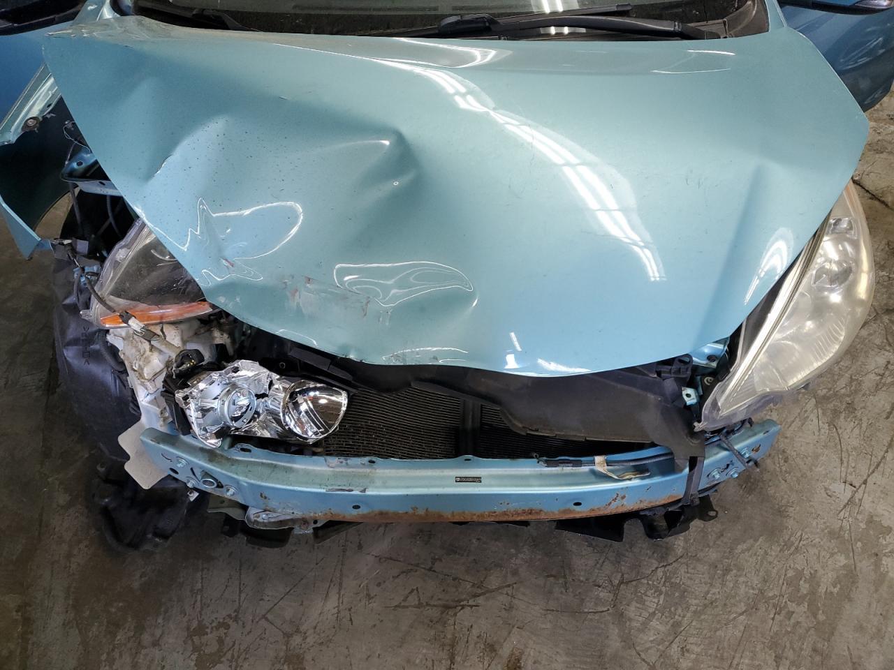 2013 TOYOTA Prius c