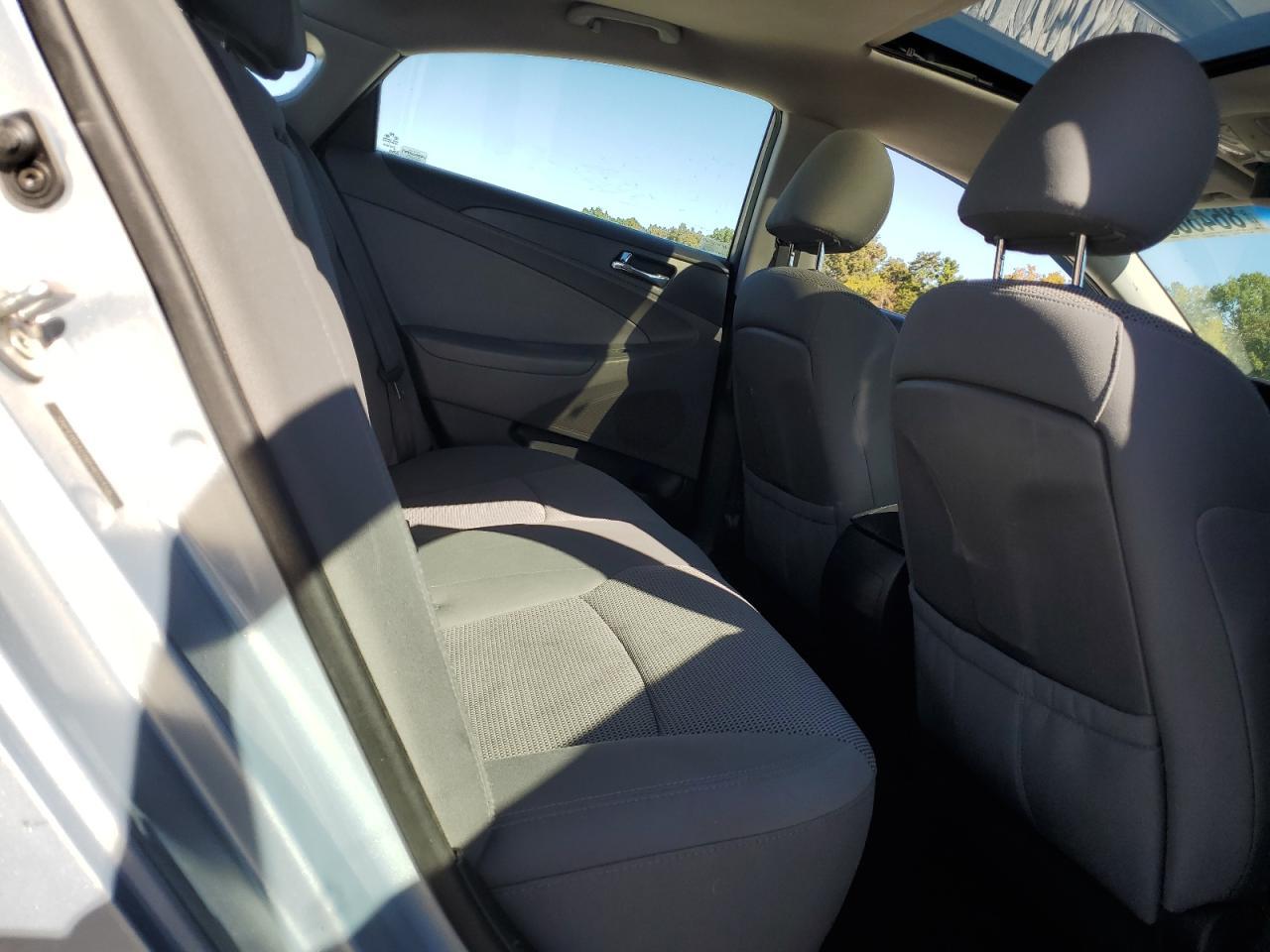2013 HYUNDAI SONATA