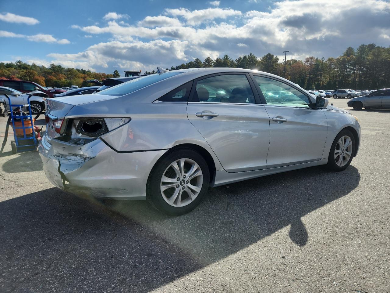2011 HYUNDAI SONATA