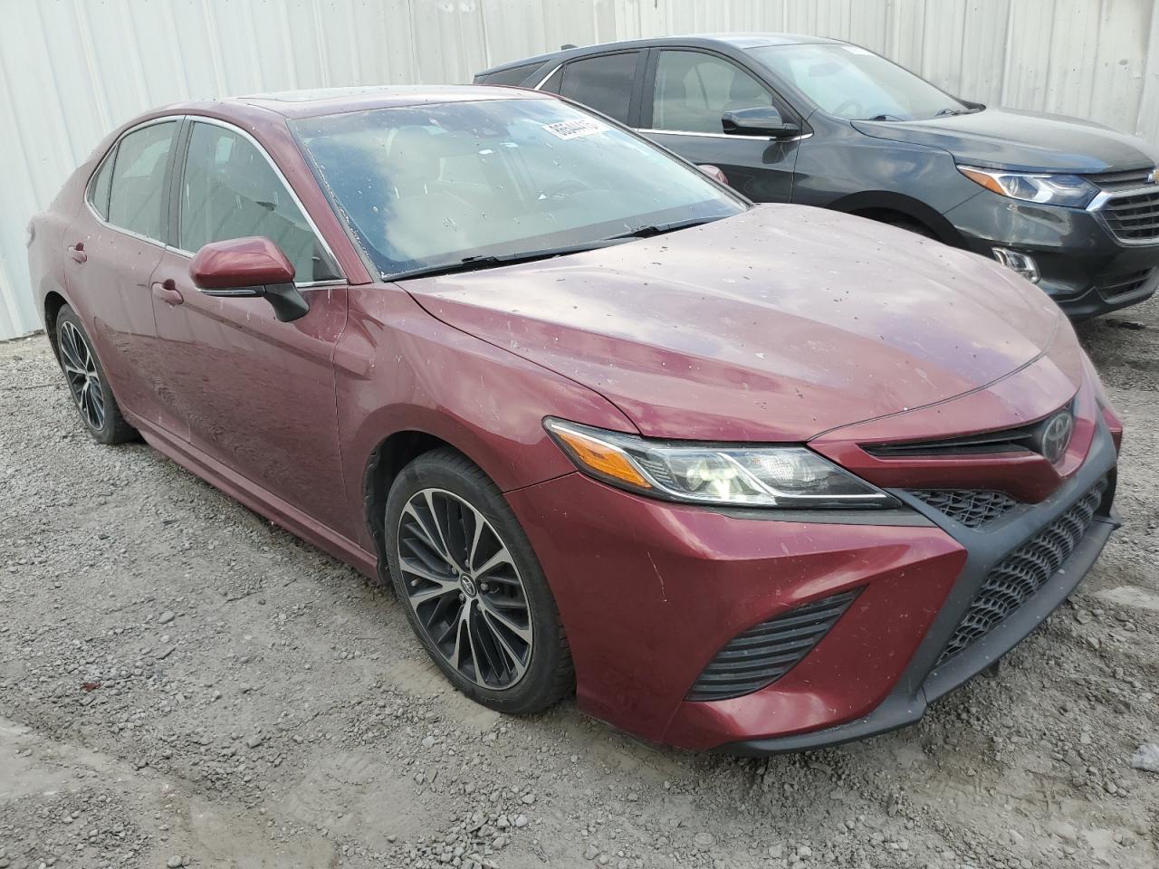 2018 TOYOTA CAMRY