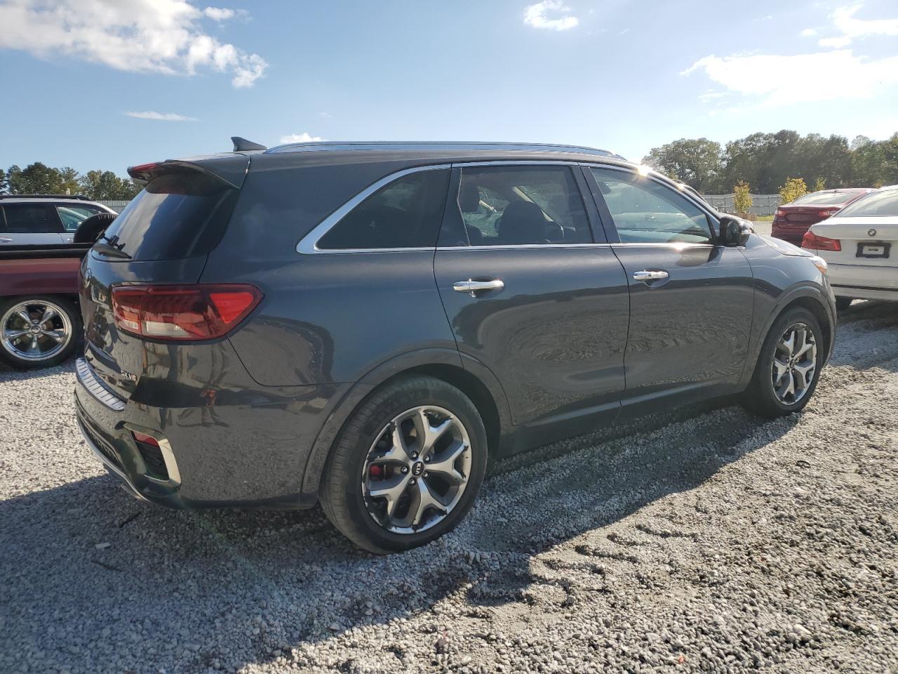 2019 KIA SORENTO