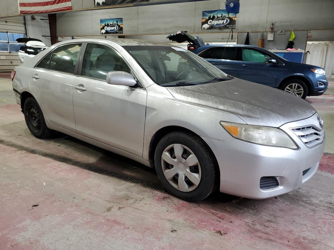 2011 TOYOTA CAMRY
