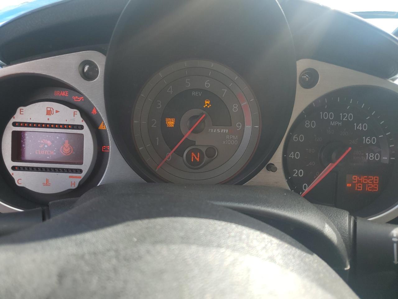 2012 NISSAN 370Z