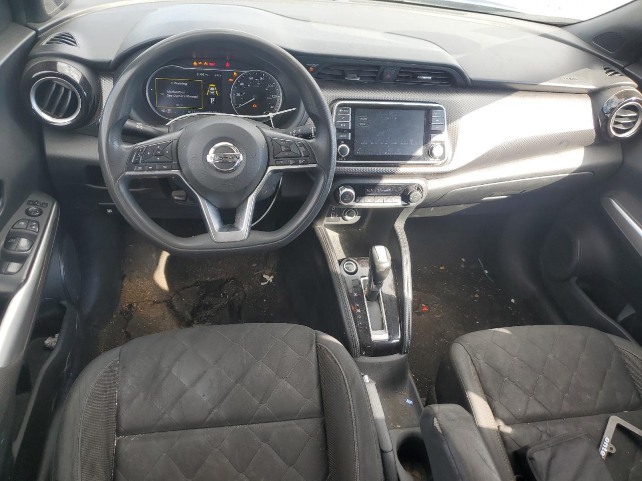 2020 NISSAN KICKS