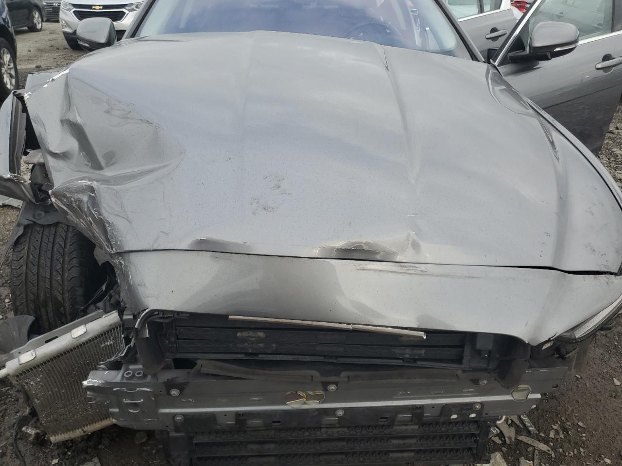2020 JAGUAR XE