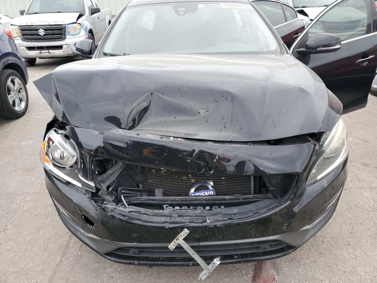 2018 VOLVO S60