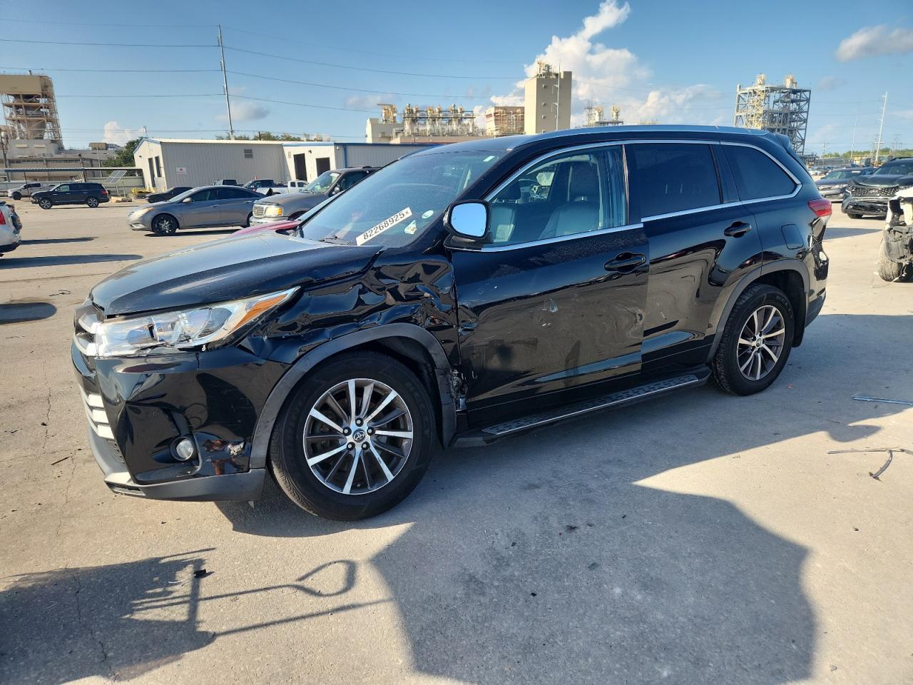 2018 TOYOTA HIGHLANDER