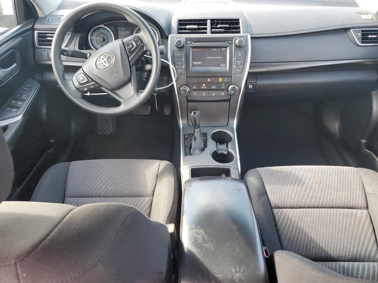 2016 TOYOTA CAMRY