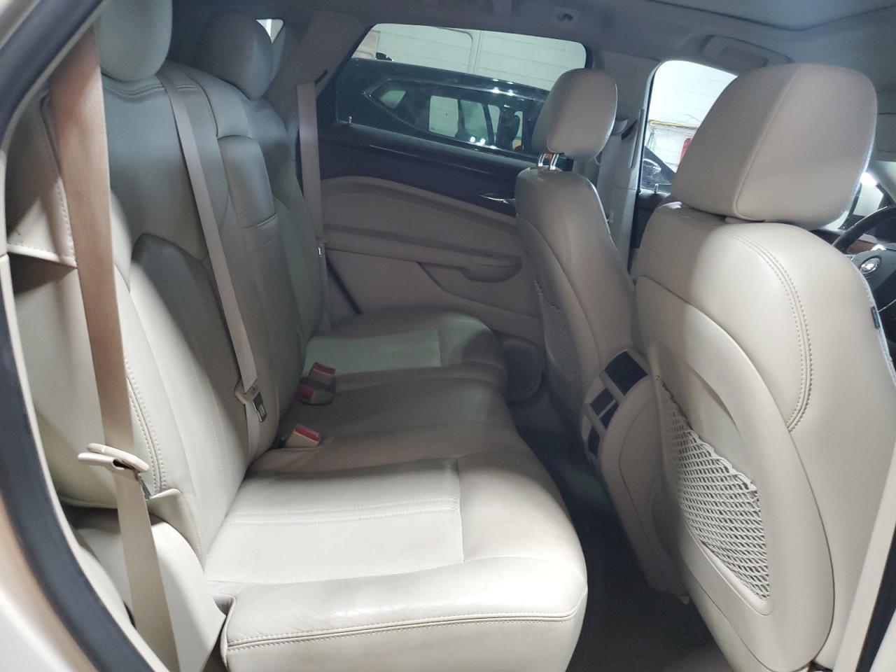 2011 CADILLAC SRX