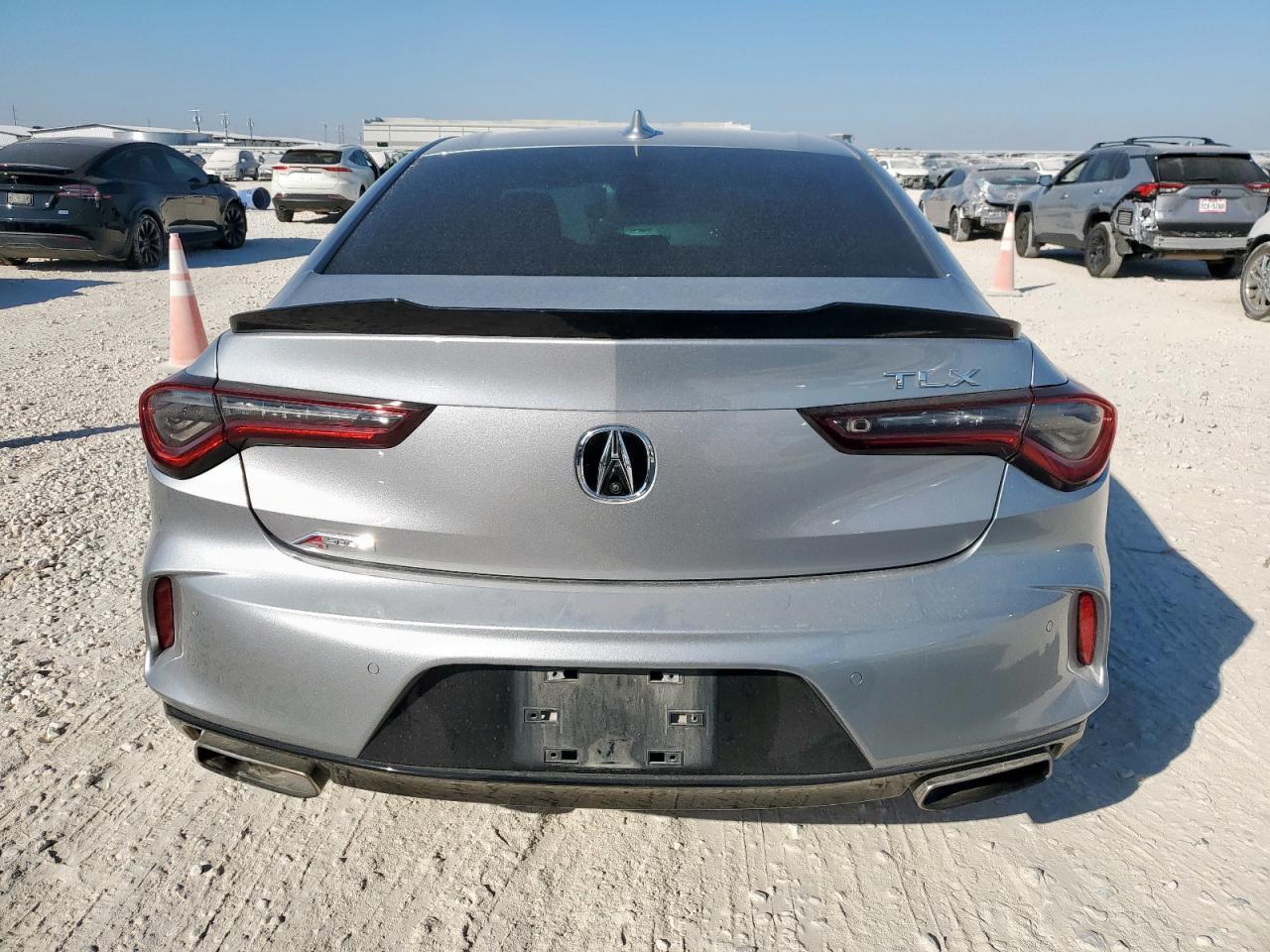 2021 ACURA TLX