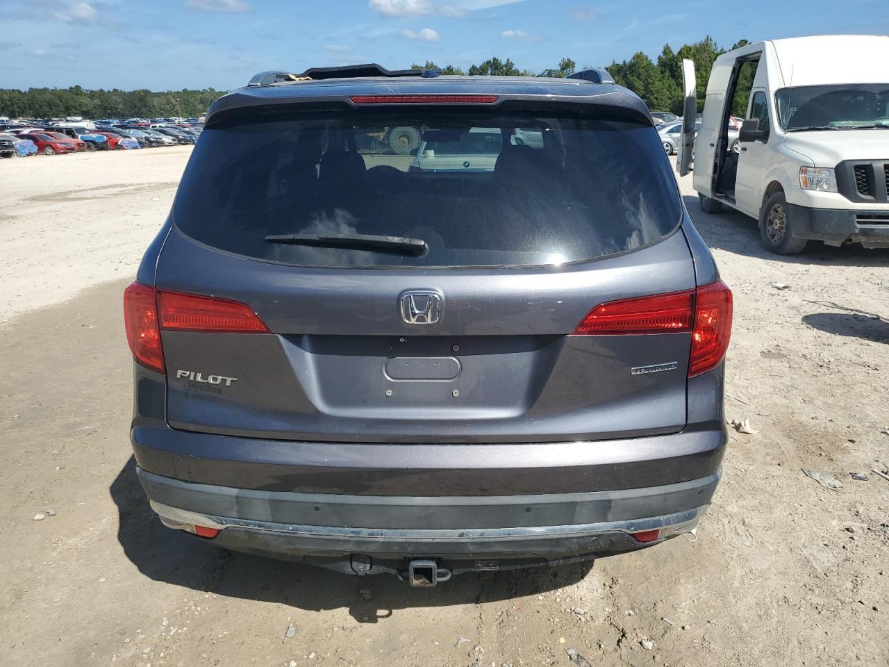 2018 HONDA PILOT