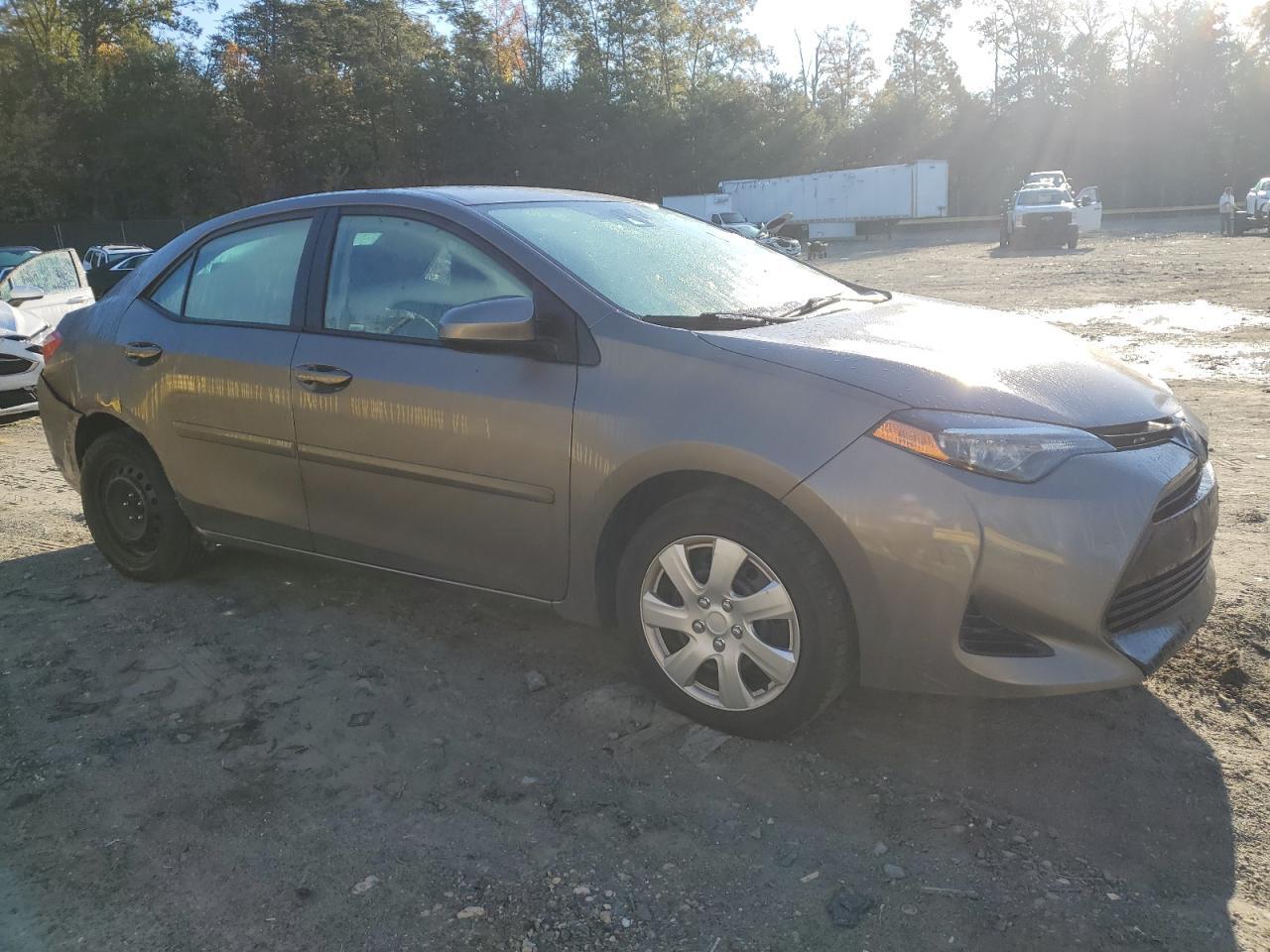 2018 TOYOTA COROLLA