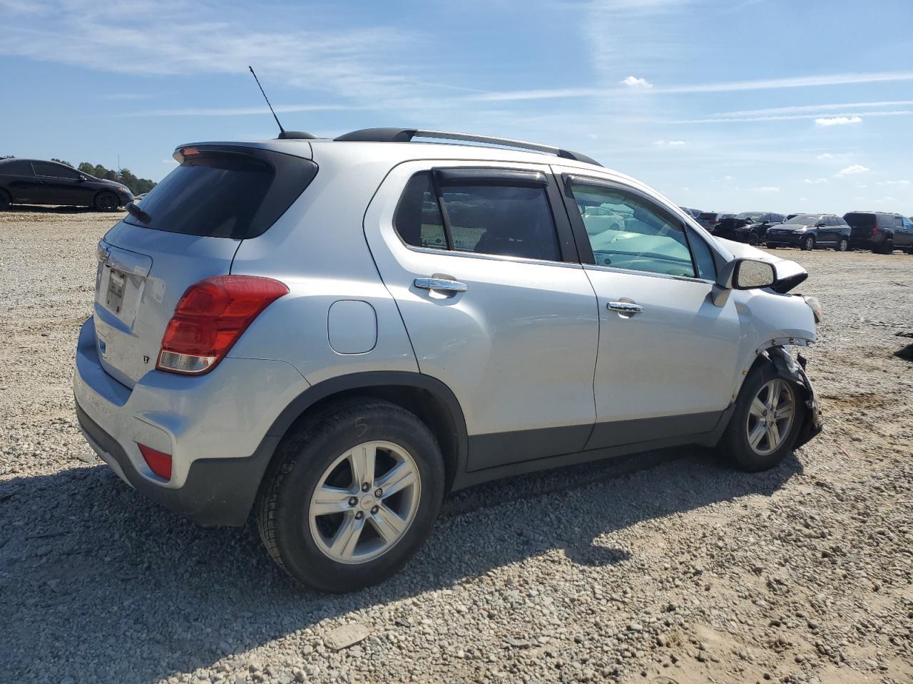2017 CHEVROLET TRAX