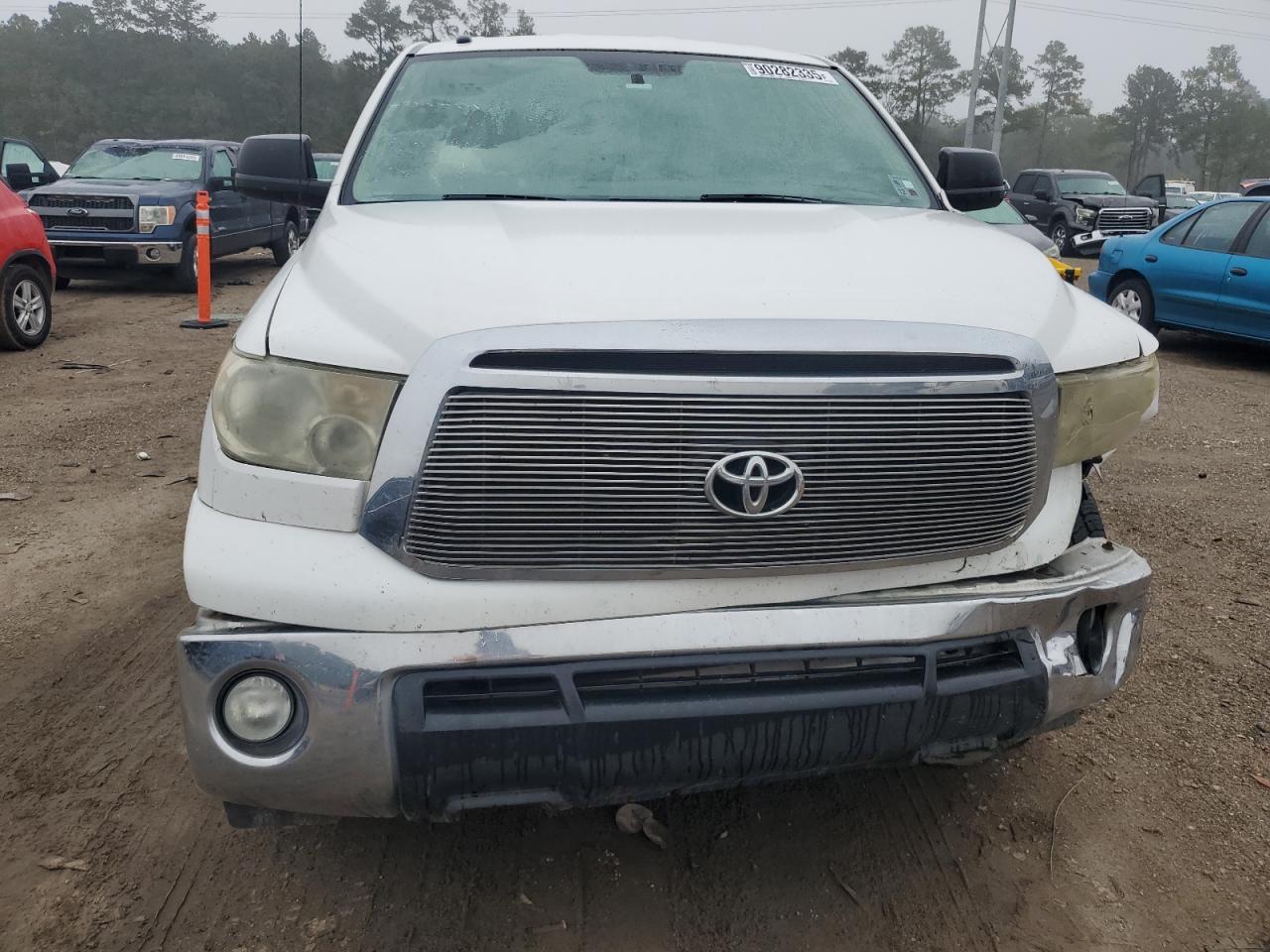 2012 TOYOTA TUNDRA