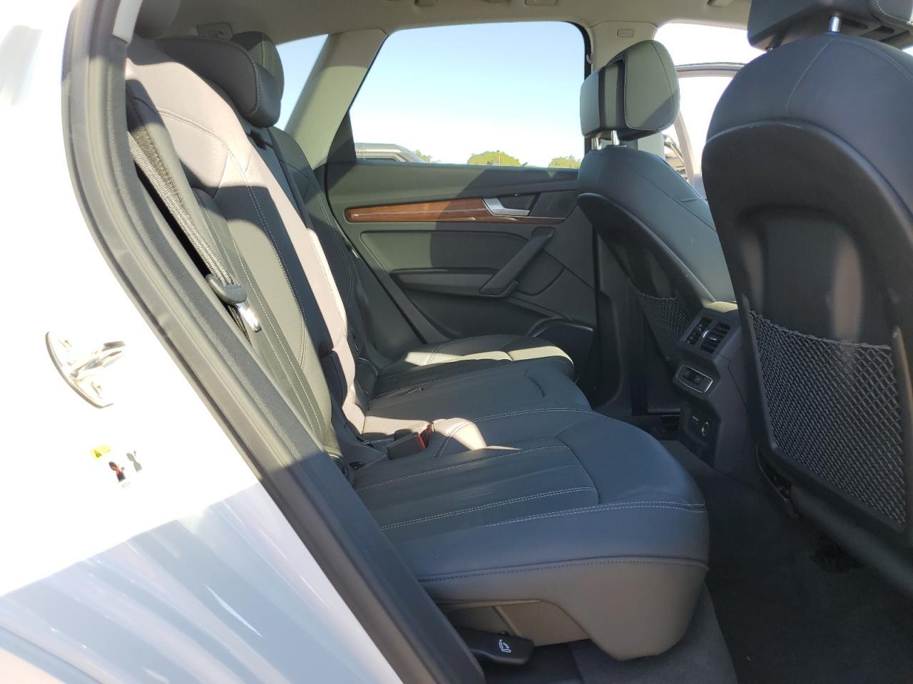 2022 AUDI Q5