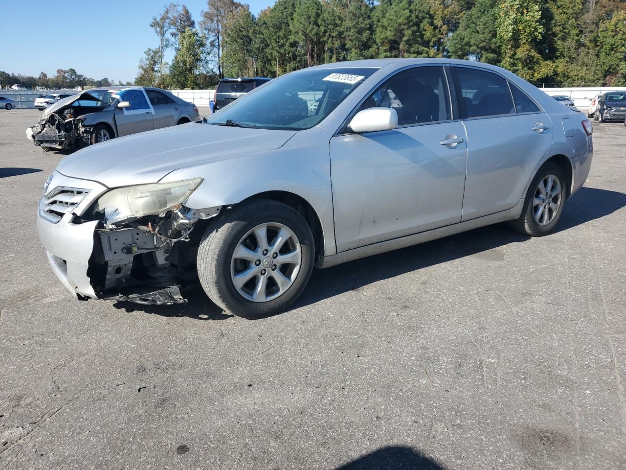 2011 TOYOTA CAMRY