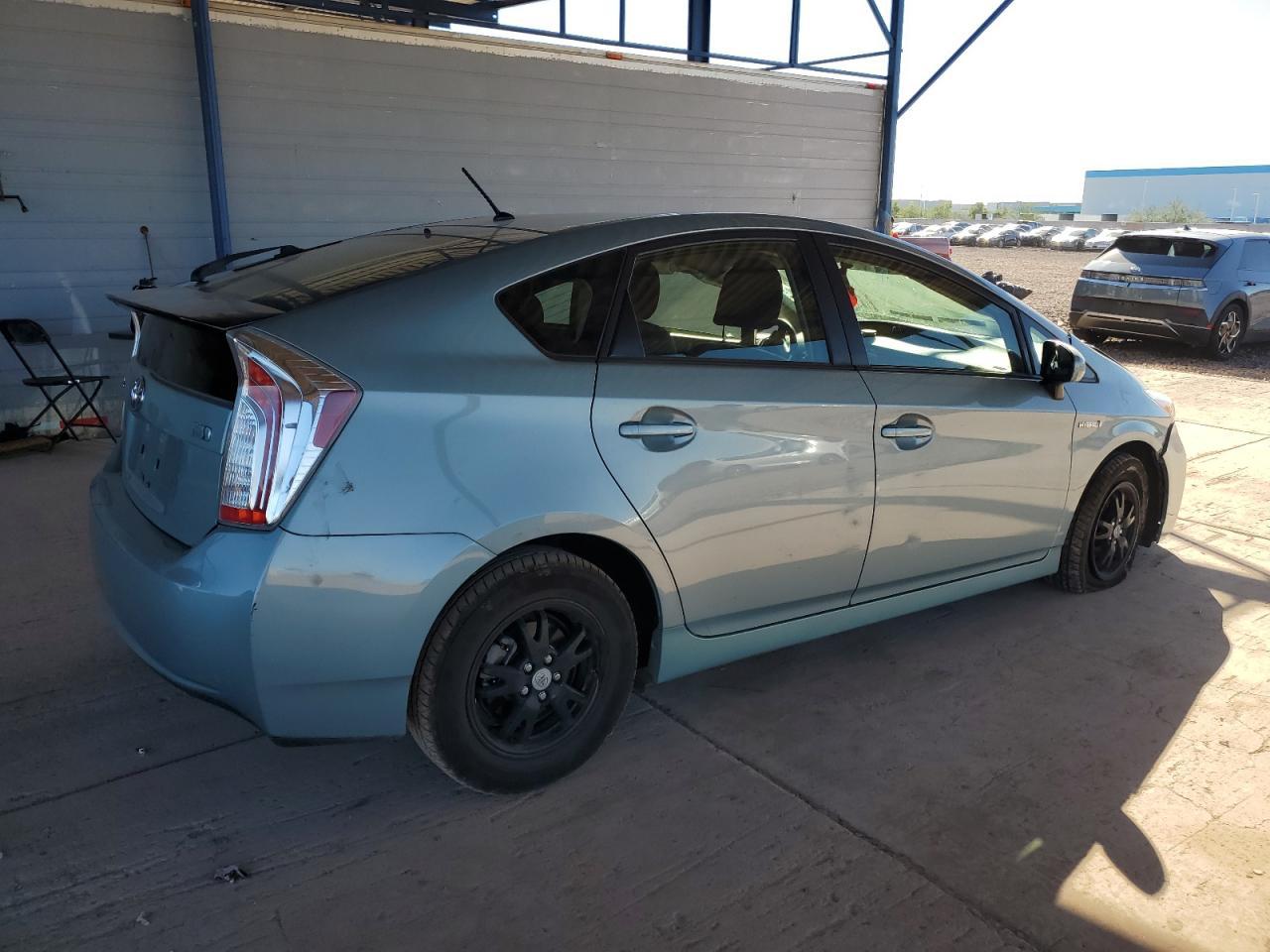 2015 TOYOTA PRIUS