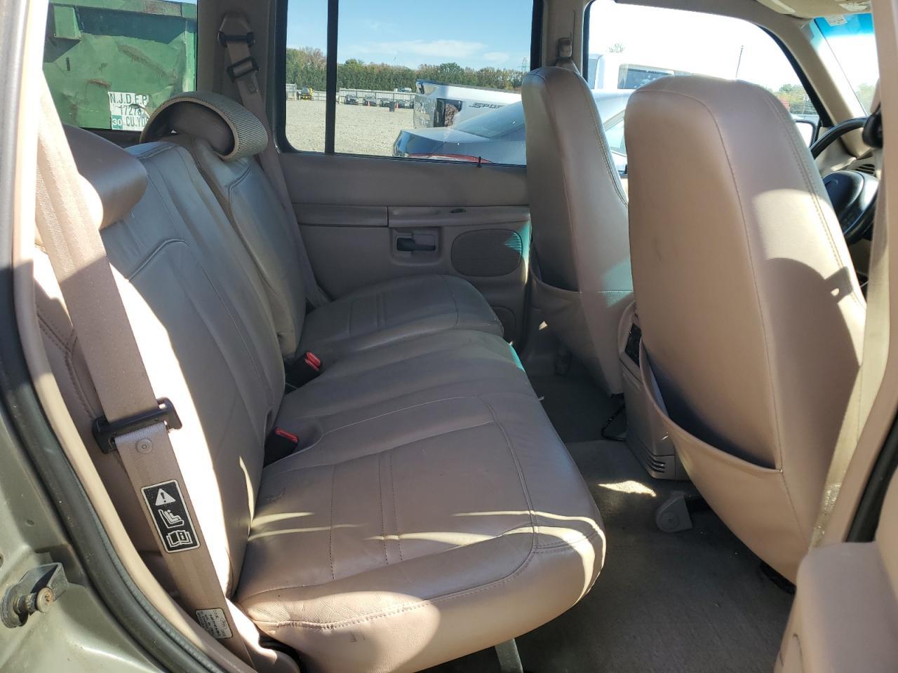 2000 MERCURY Mountaineer