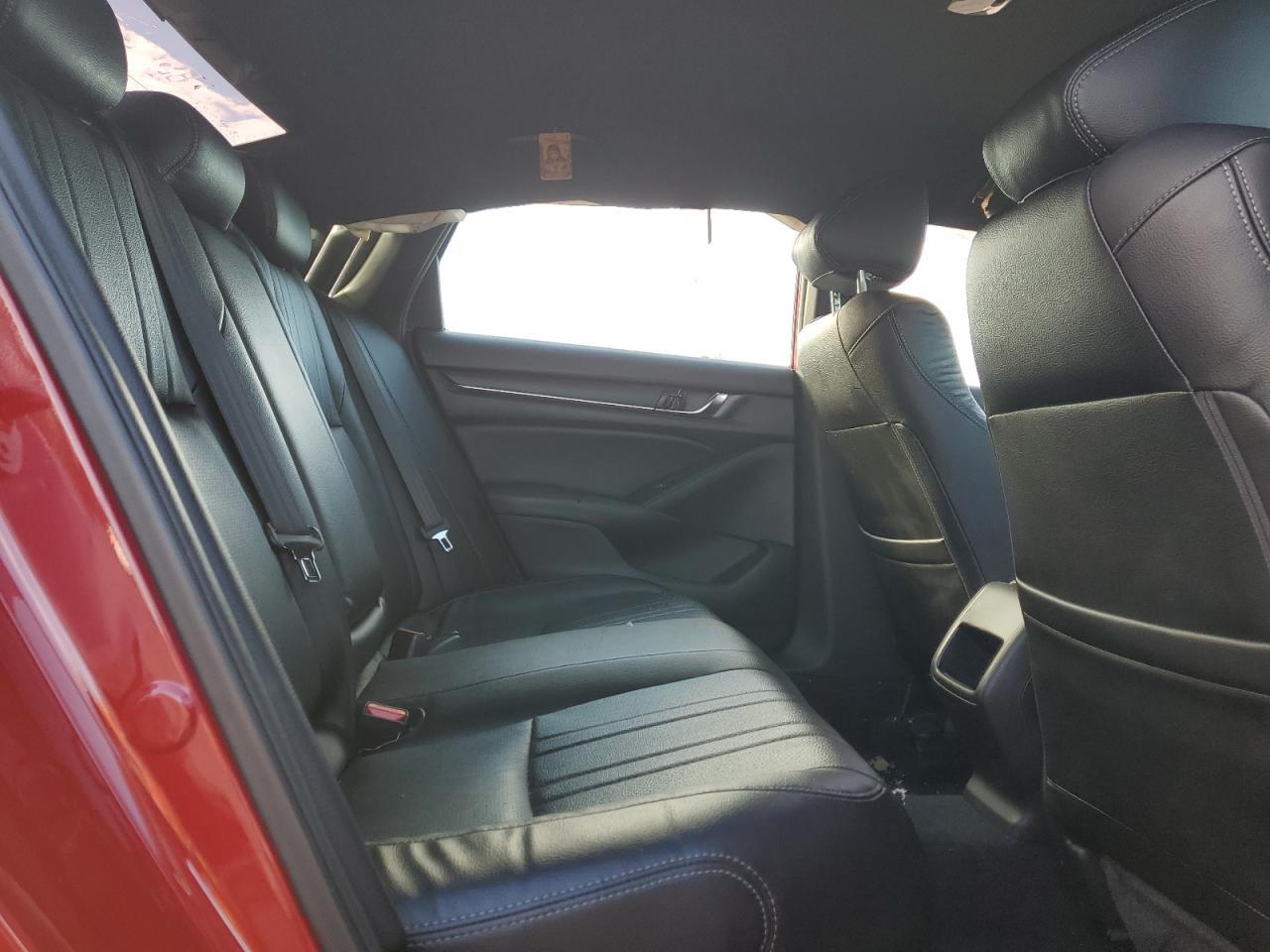 2019 HONDA ACCORD