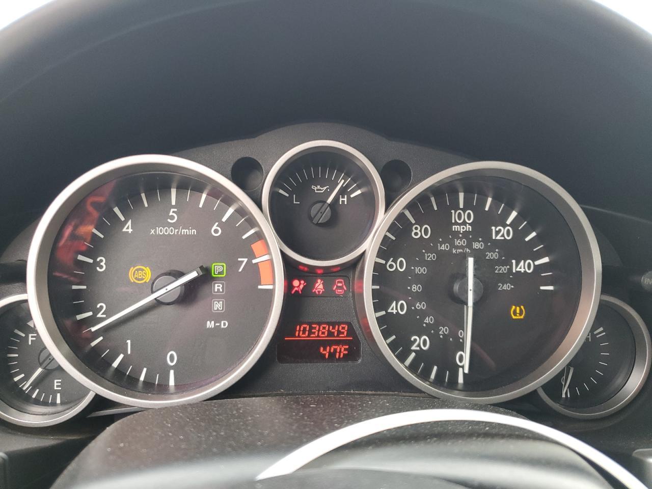 2011 MAZDA MX-5 Miata
