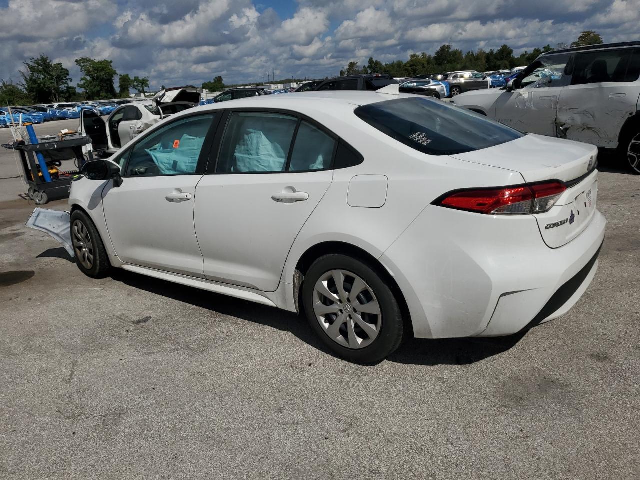 2021 TOYOTA COROLLA
