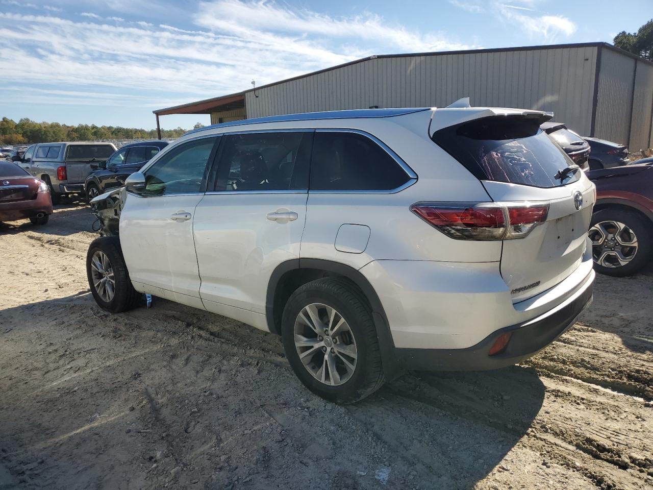 2015 TOYOTA HIGHLANDER