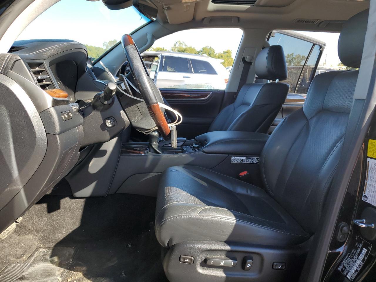 2020 LEXUS Lx