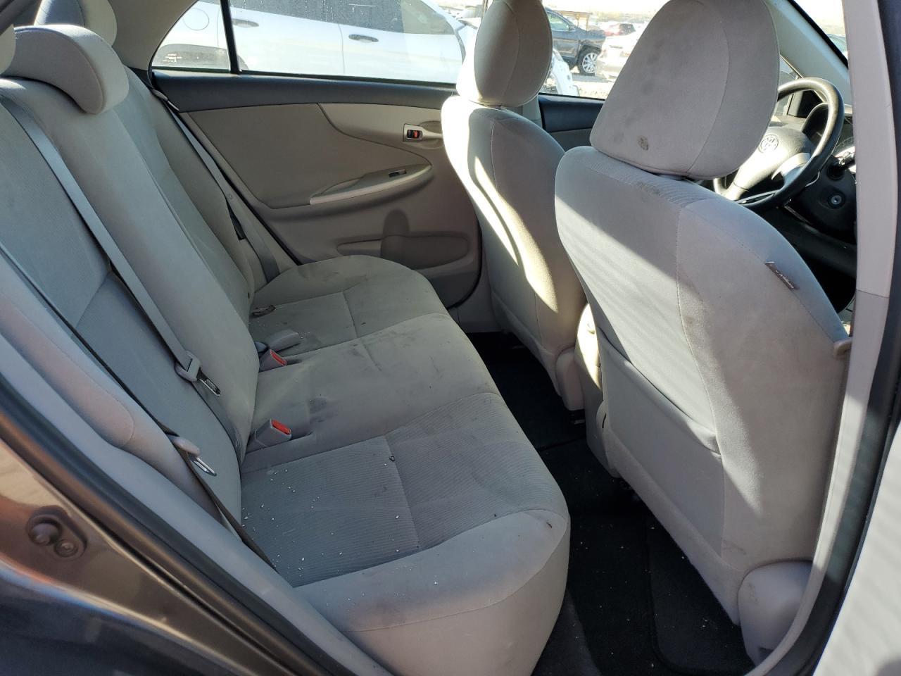 2012 TOYOTA COROLLA