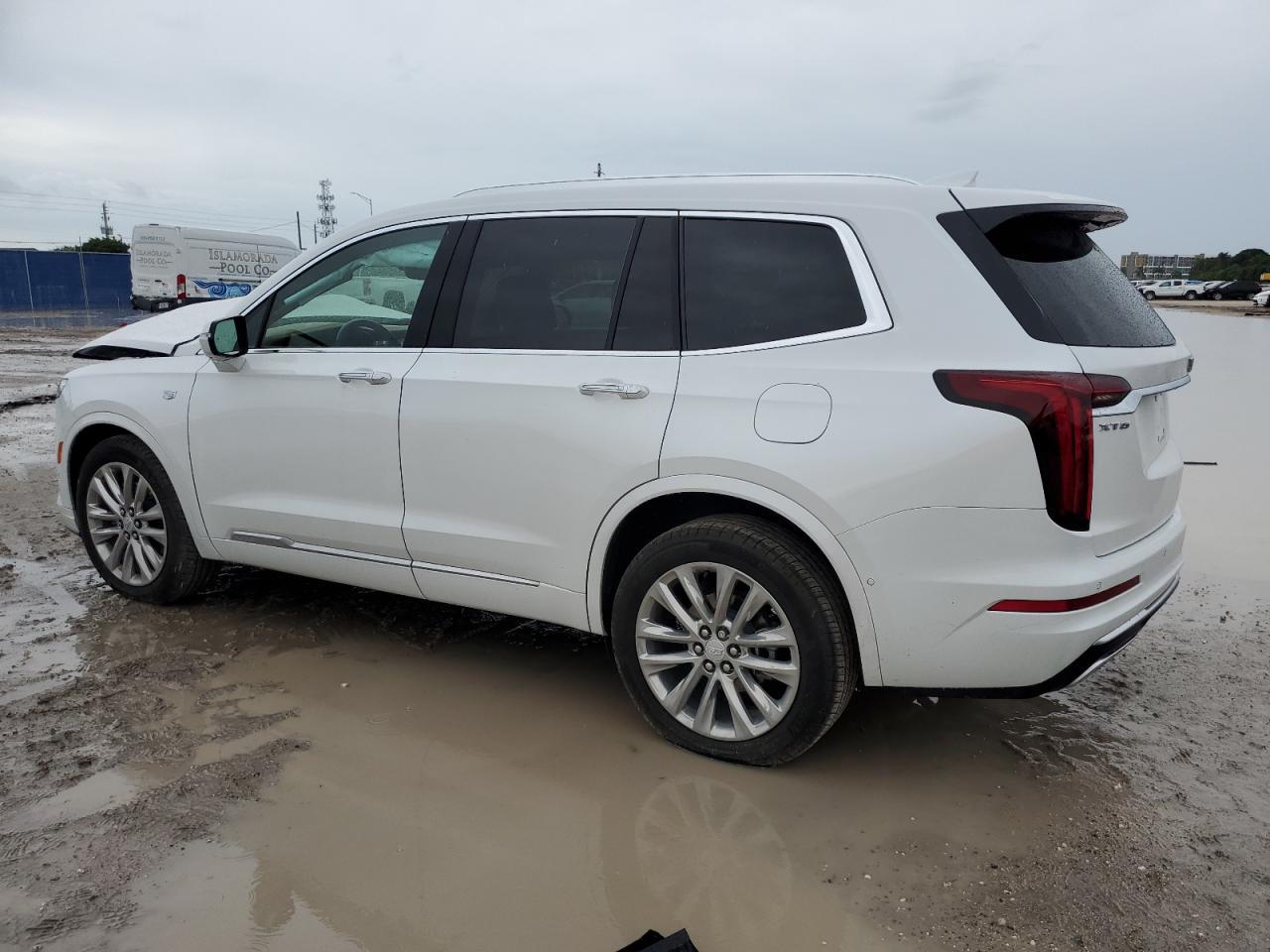 2024 CADILLAC XT6