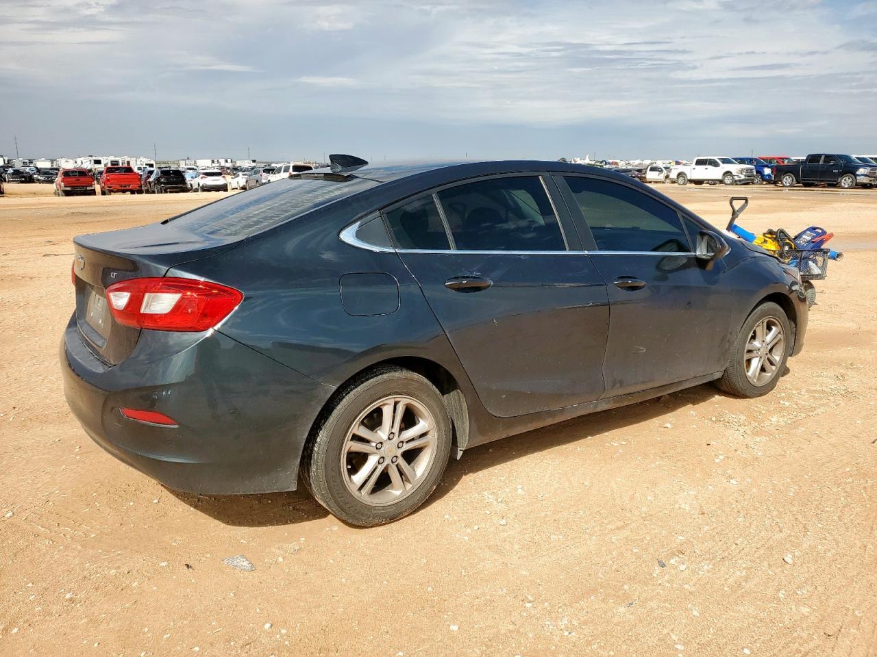 2017 CHEVROLET CRUZE