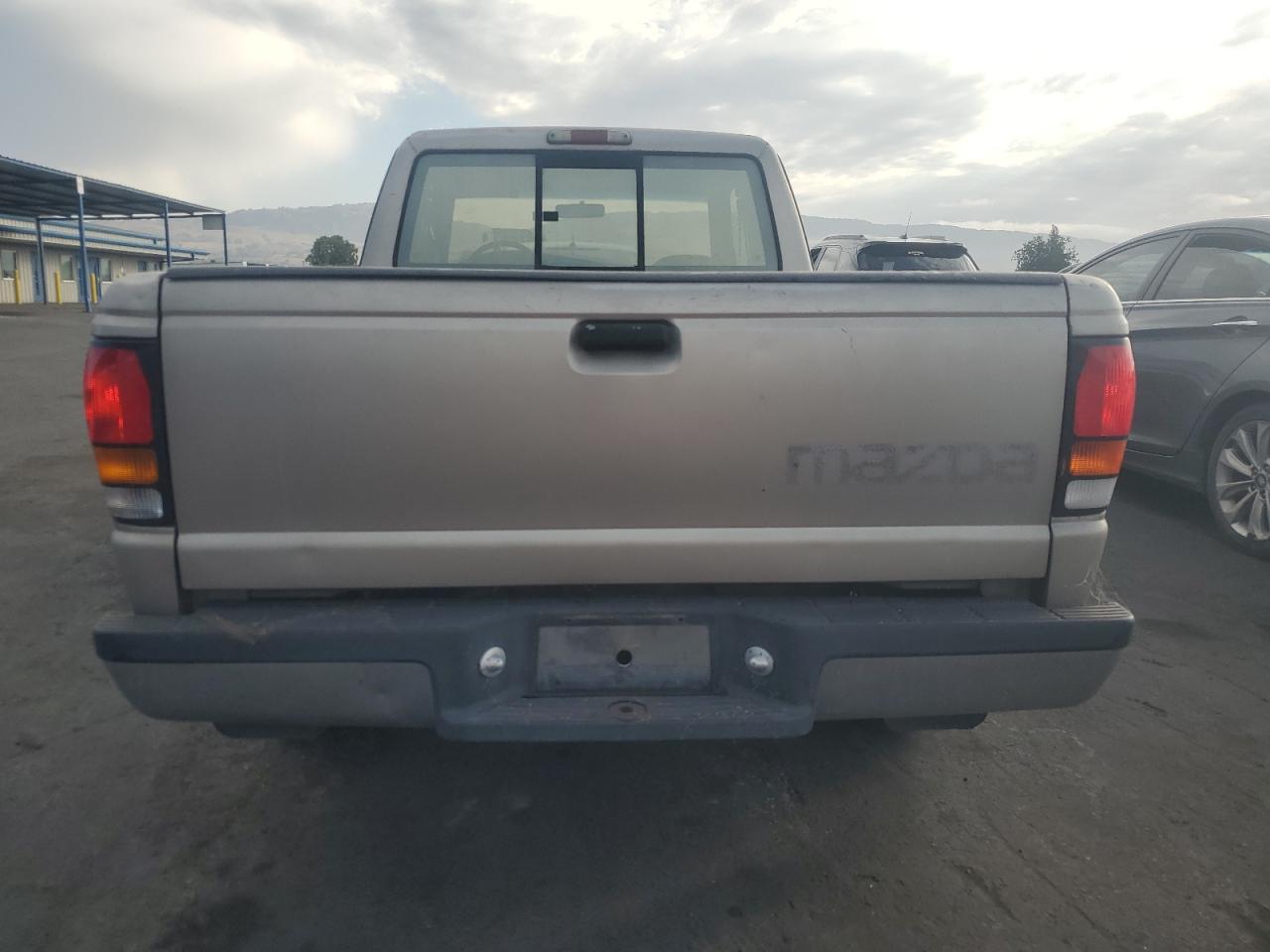 1996 MAZDA B2300