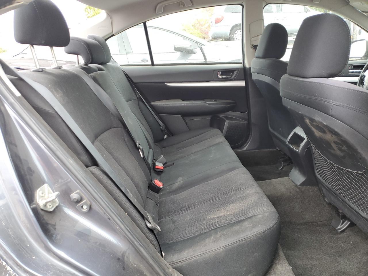 2014 SUBARU Legacy