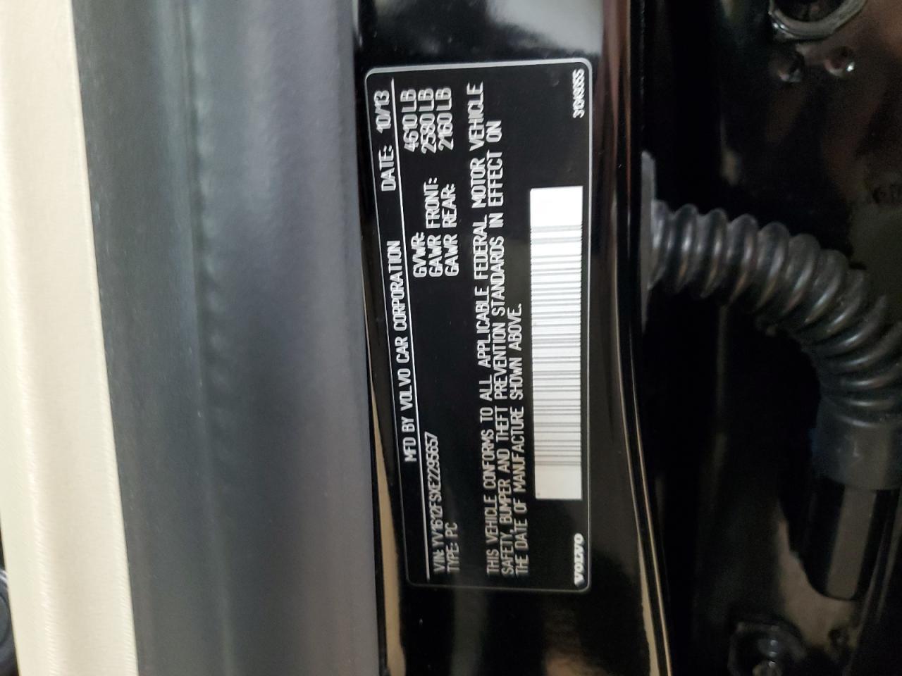 2014 VOLVO S60