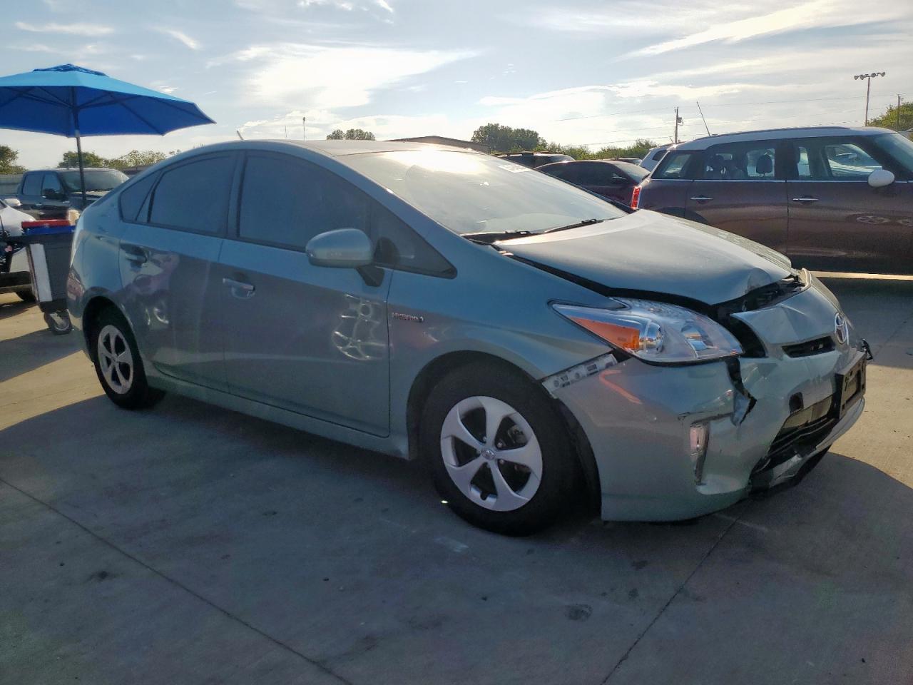 2015 TOYOTA PRIUS