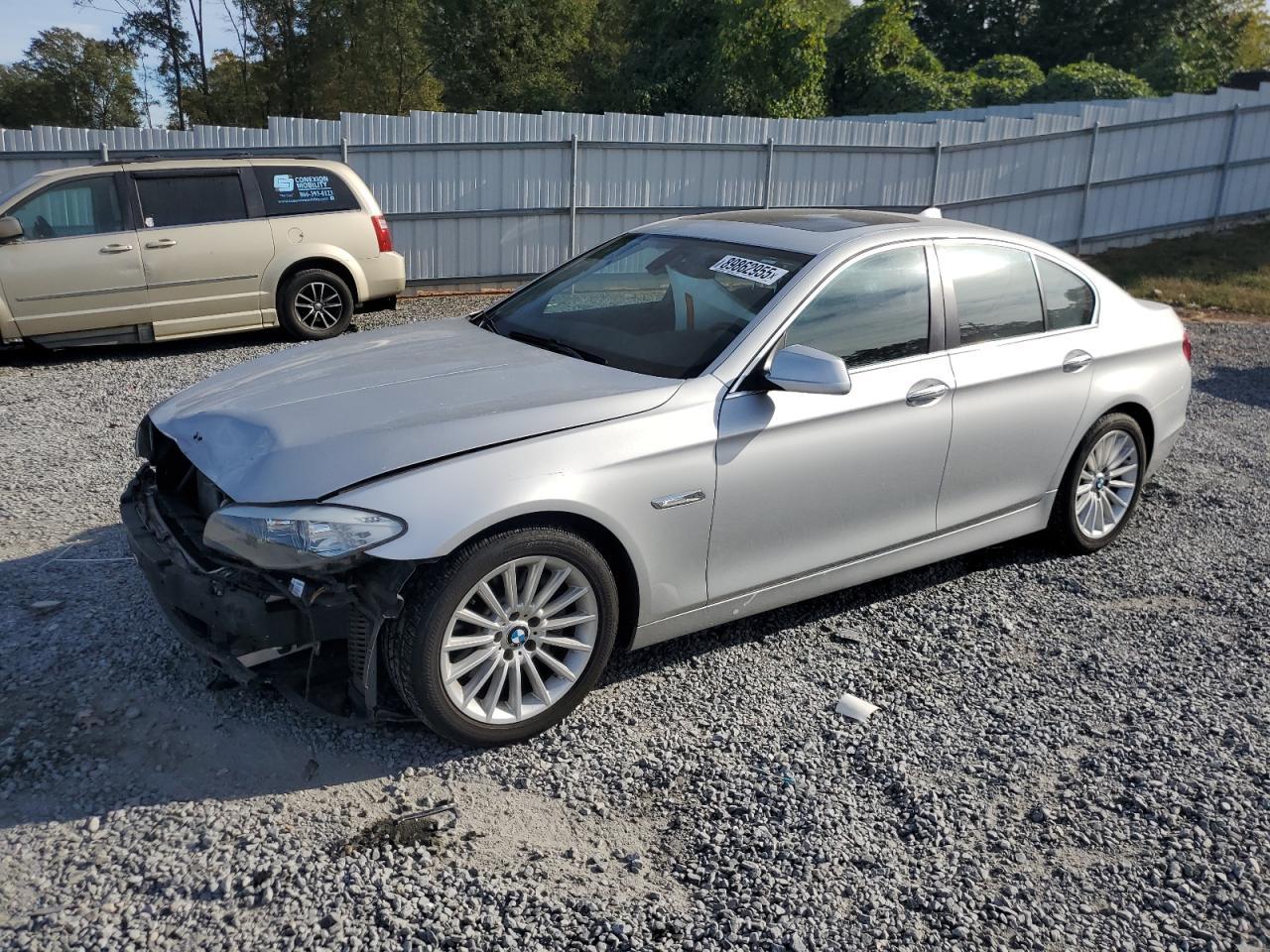 2011 BMW 5 series