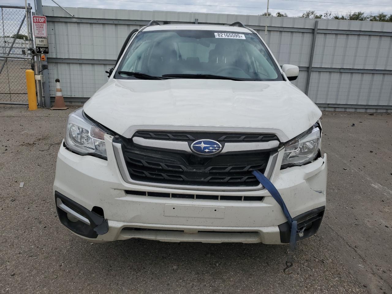 2017 SUBARU FORESTER